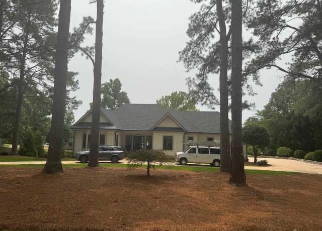 Property at 138 Wildwood Dr, Eatonton, GA 31061, 3 beds, 3 baths
