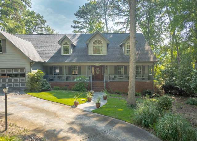 Property at 1031 Crackers Neck Rd, Greensboro, GA 30642, 4 beds, 3.5 baths