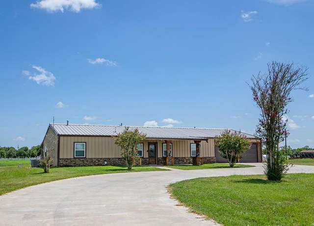 Property at 344 County Road 208, Bay City, TX 77414, 3 beds, 2 baths