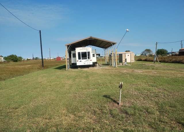 Property at 314 Tarpon Dr, Palacios, TX 77465