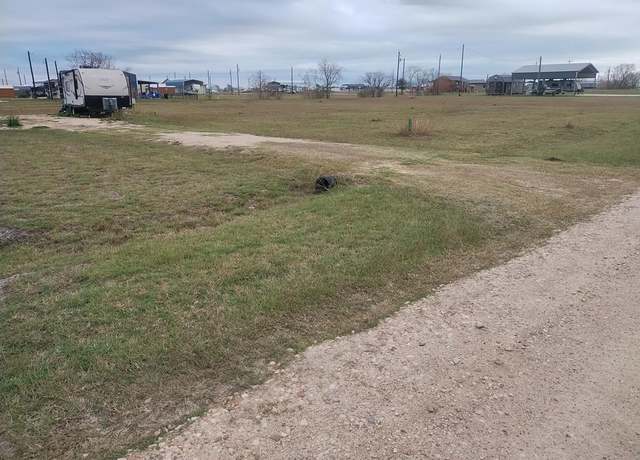 Property at 115 Barracuda Dr, Palacios, TX 77465