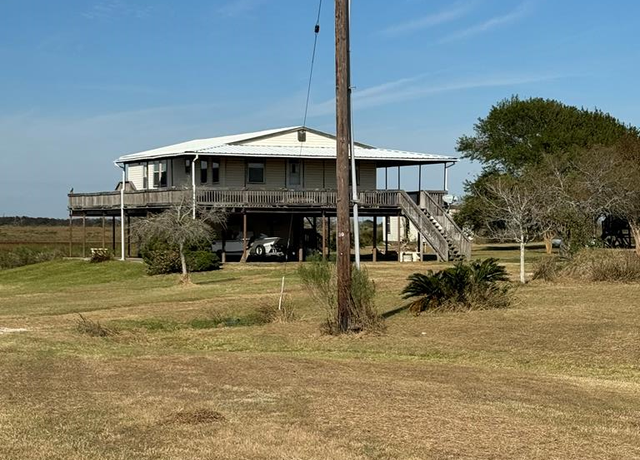 Property at 385 Seabass Dr, Palacios, TX 77465, 4 beds, 2 baths