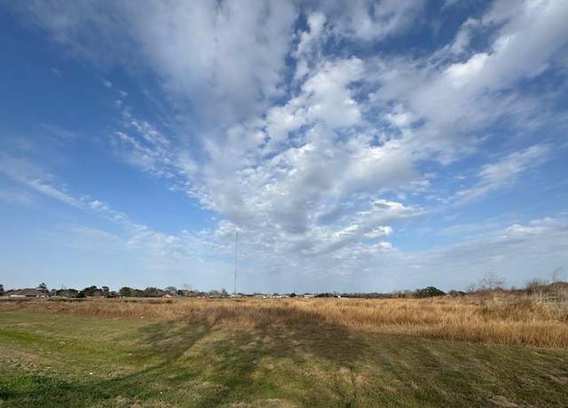 Property at Undisclosed address, Bay City, TX 77414