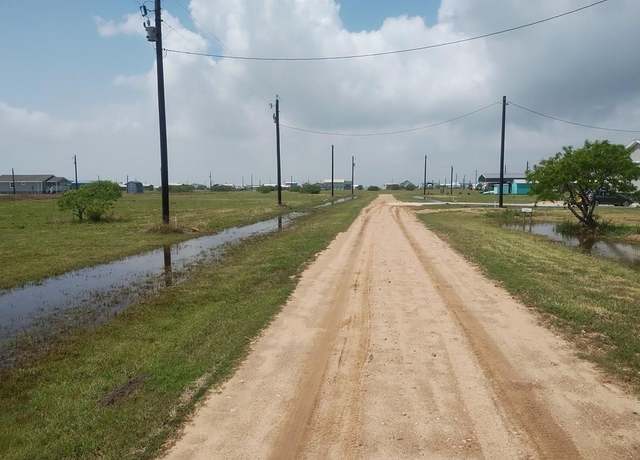 Property at 218 Kingfish Ln, Palacios, TX 77465