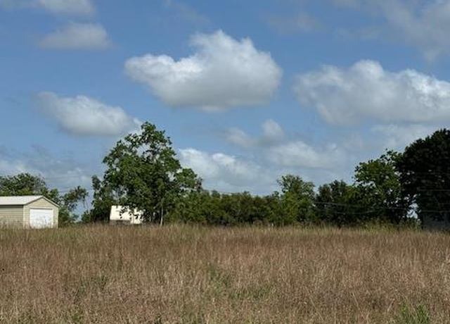 Property at 0 Oak Hollow St, Palacios, TX 77465