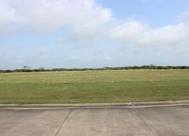 Property at 3348 Bay Point Dr, Palacios, TX 77465
