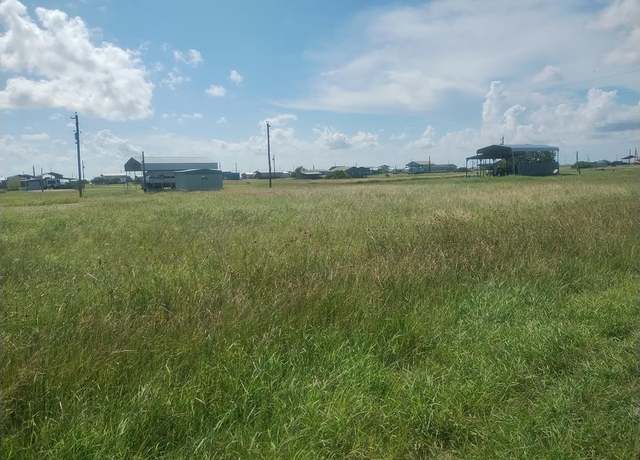 Property at 106 Salmon Ln, Palacios, TX 77465