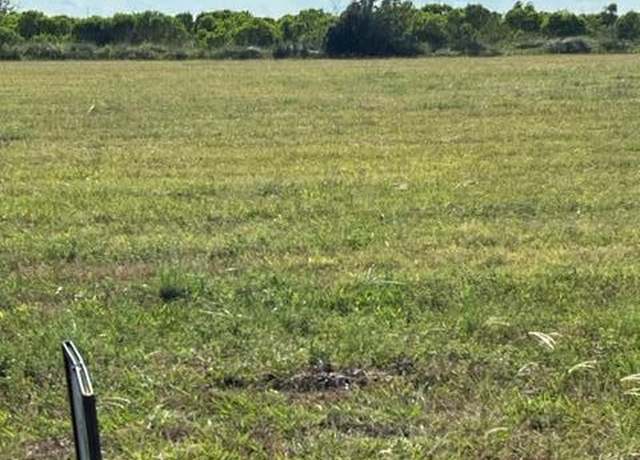 Property at 87 Pr 687 Pr, Matagorda, TX 77457