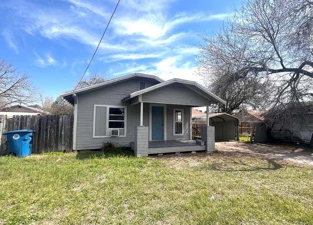 Property at 206 N Archer St, Beeville, TX 78102, 2 beds, 1 bath