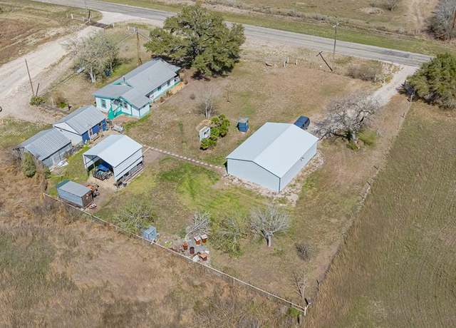 Property at 1523 Fm 1465, Tuleta, TX 78162, 3 beds, 2 baths