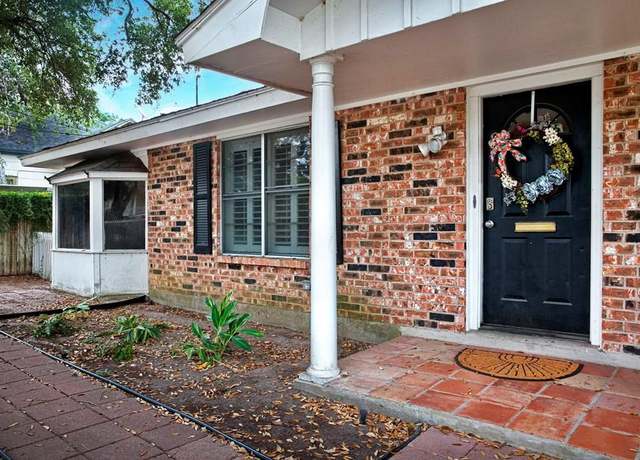 Property at 506 E Hefferman St, Beeville, TX 78102, 3 beds, 2 baths