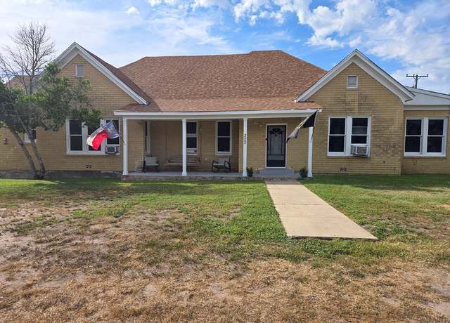 Property at 323 Main St, Pettus, TX, 3 beds, 2 baths