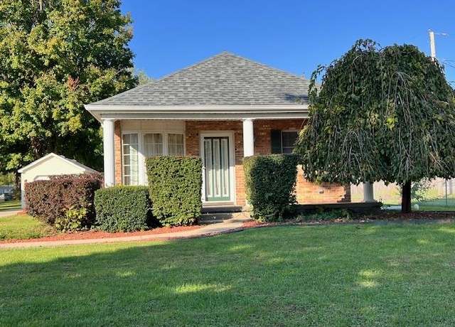 Property at 2611 Virginia Ave, Connersville, IN 47331, 3 beds, 1 bath