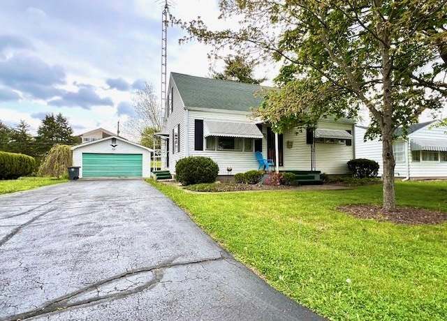 Property at 420 Dora Ave, Connersville, IN 47331, 3 beds, 1 bath