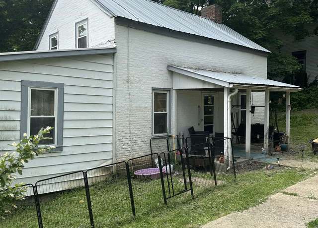 Property at 128 Neff St, Laurel, IN 47024, 3 beds, 1 bath