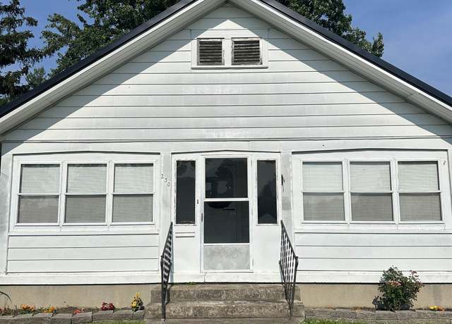 Property at 230 Fountain St, Connersville, IN 47331, 2 beds, 1 bath