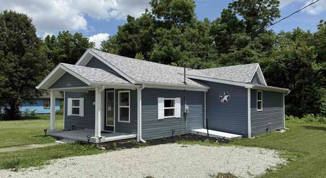 Photo of 1716 East St, Connersville, IN 47331