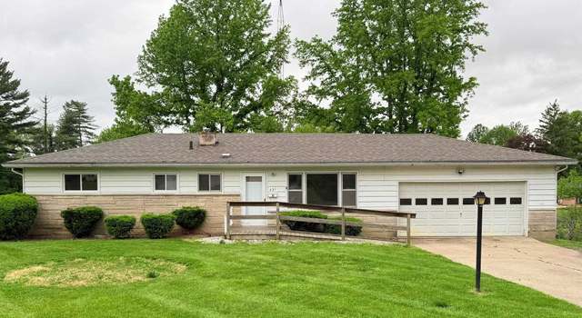 Photo of 431 Sunset Ave, Connersville, IN 47331