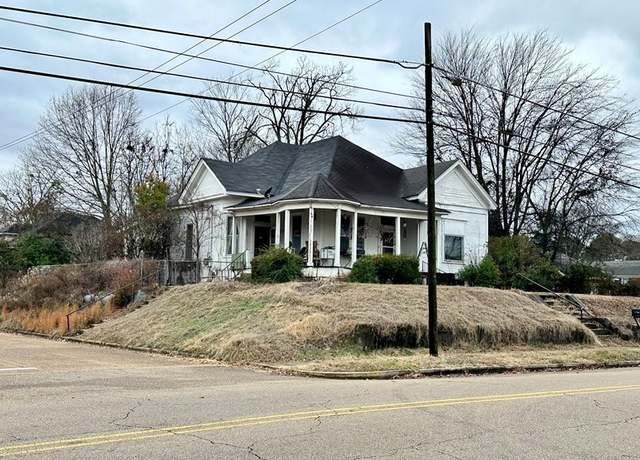 Property at Undisclosed address, Grenada, MS 38901, 4 beds, 2 baths