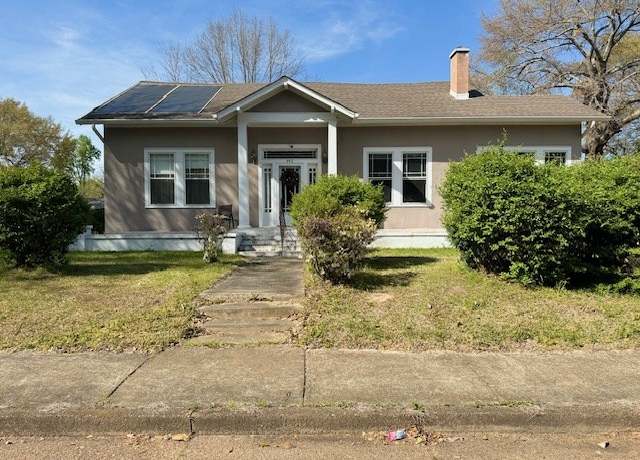 Property at Undisclosed address, Grenada, MS 38901, 3 beds, 2 baths