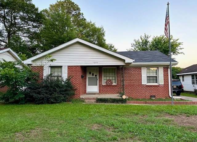 Property at Undisclosed address, Grenada, MS 38901, 3 beds, 2.5 baths