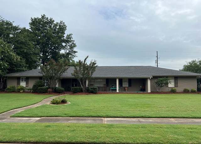 Property at Undisclosed address, Greenwood, MS 38930, 4 beds, 3 baths