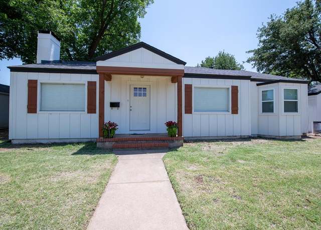Property at 706 Silas St, Sweetwater, TX 79556, 4 beds, 2 baths