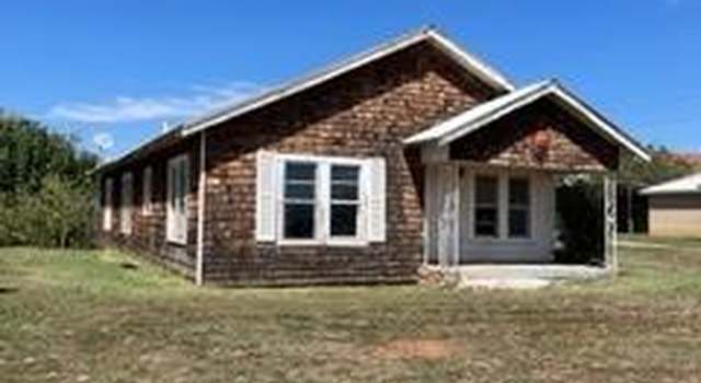 Photo of 307 W North 2nd St, Roby, TX 79543