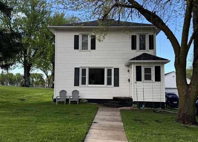 Property at 96 SW 7th St, Wells, MN 56097, 3 beds, 2 baths