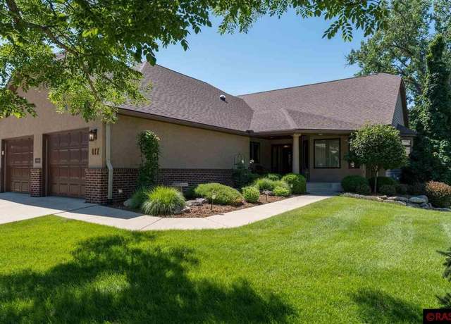 Property at 117 Apple Nook Ct, Mankato, MN 56001, 3 beds, 2.5 baths