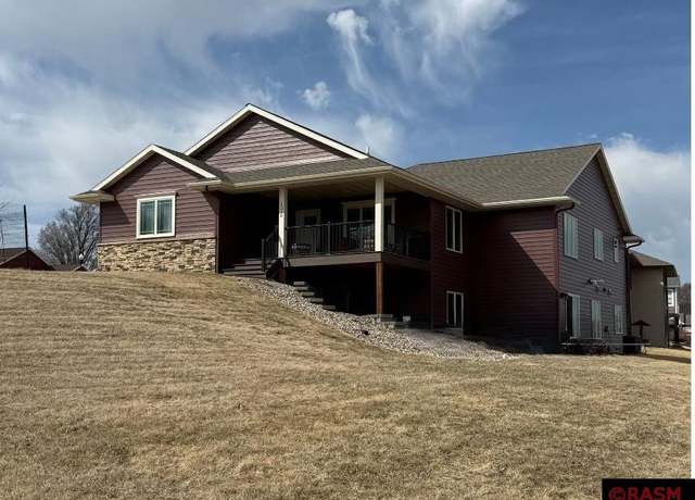 Property at 1218 Cottonwood St, New Ulm, MN 56073, 3 beds, 2 baths