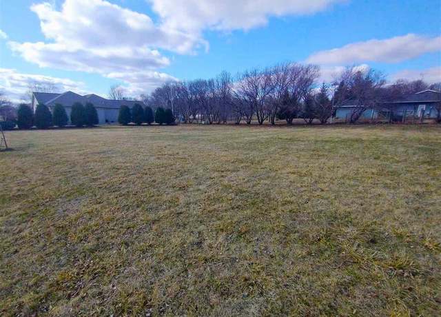 Property at 604 NE Birch St, Sleepy Eye, MN 56085