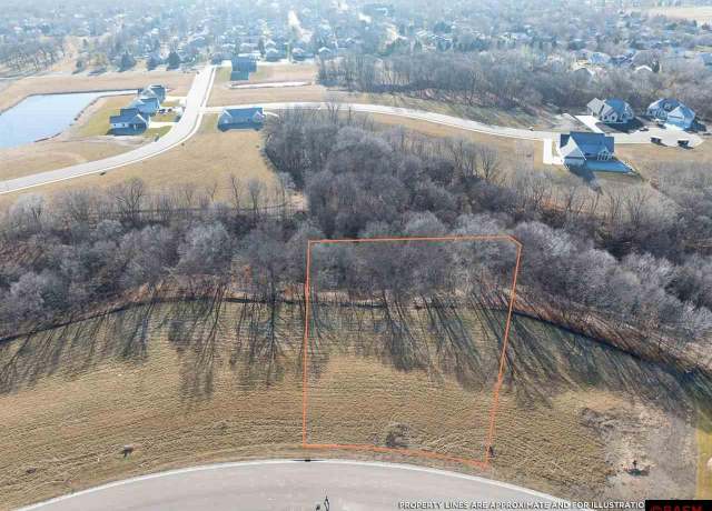 Property at 27 North Pointe Ct, North Mankato, MN 56003