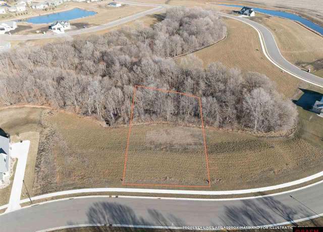 Property at 18 South Pointe Ct, North Mankato, MN 56001