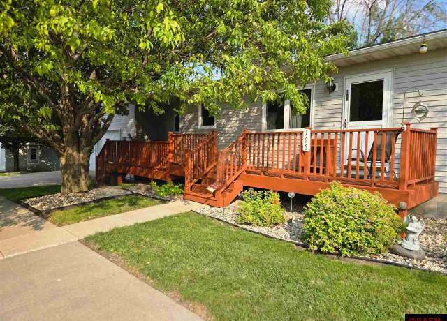 Property at 123 S 7th St, New Ulm, MN 56073, 2 beds, 2 baths