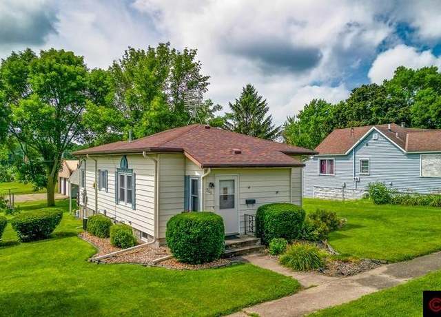 Property at 206 E Mondale St, Elmore, MN 56027, 2 beds, 2 baths