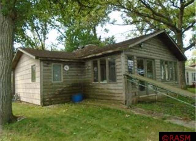 Property at 940 Tetonka Blvd, Waterville, MN 56096, 2 beds, 1 bath