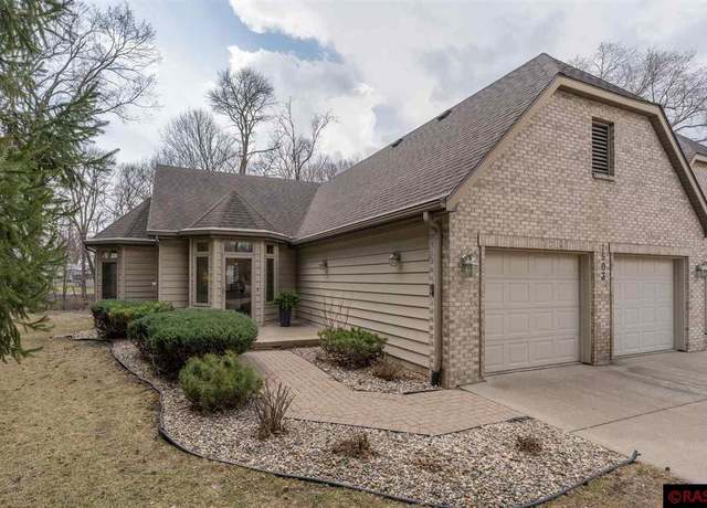 Property at 1503 Pleasant View Dr Dr, North Mankato, MN 56003, 4 beds, 2.5 baths