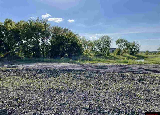 Property at 1823 Indigo Trl, Mankato, MN 56001