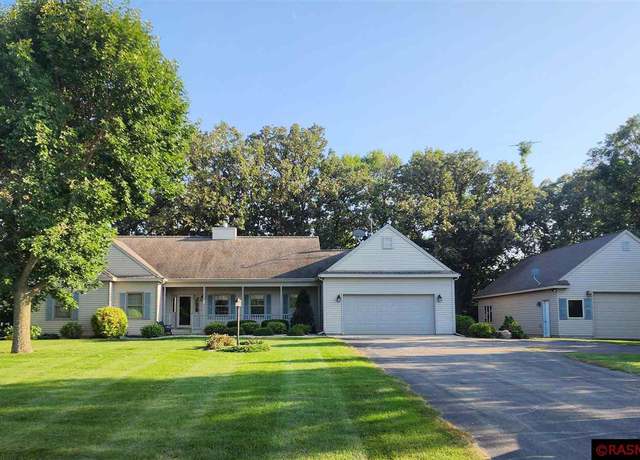 Photo of 60553 Valley Hills Rd, New Ulm, MN 56073