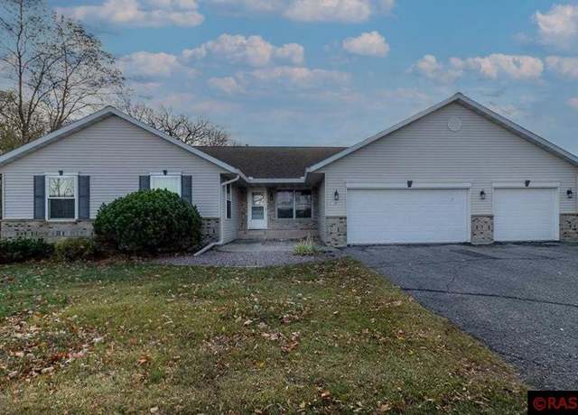 Property at 1801 Pleasant View Dr, North Mankato, MN 56003, 4 beds, 3 baths