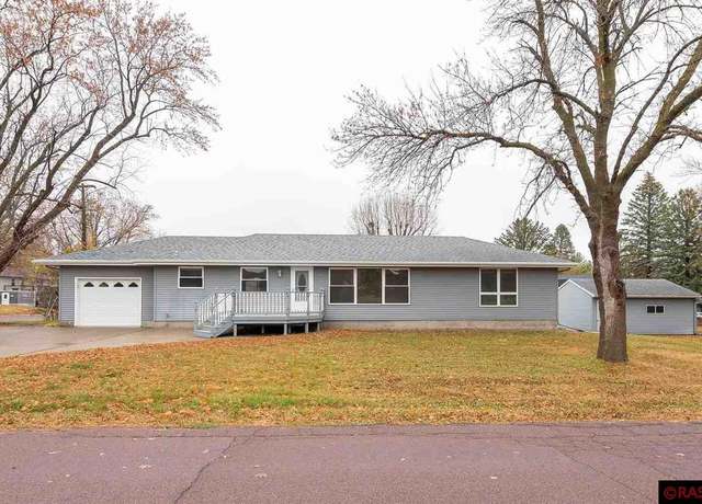 Property at 212 Columbia St, Cleveland, MN 56017, 4 beds, 2 baths