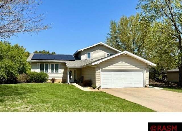 Property at 6 Learig Ln, St. James, MN 56081, 3 beds, 1.5 baths