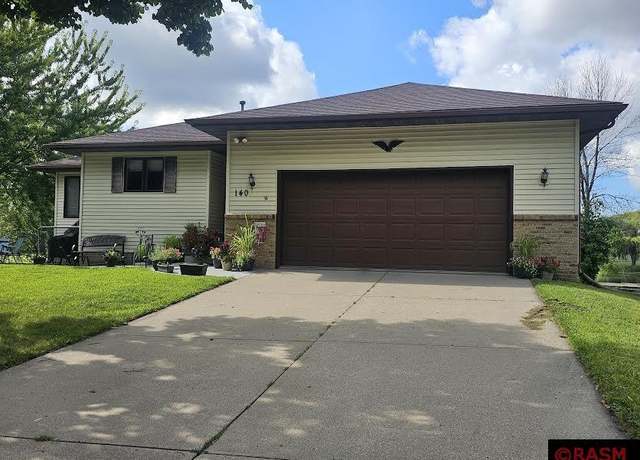 Property at 140 Sandpiper Dr, Mankato, MN 56001, 3 beds, 2 baths