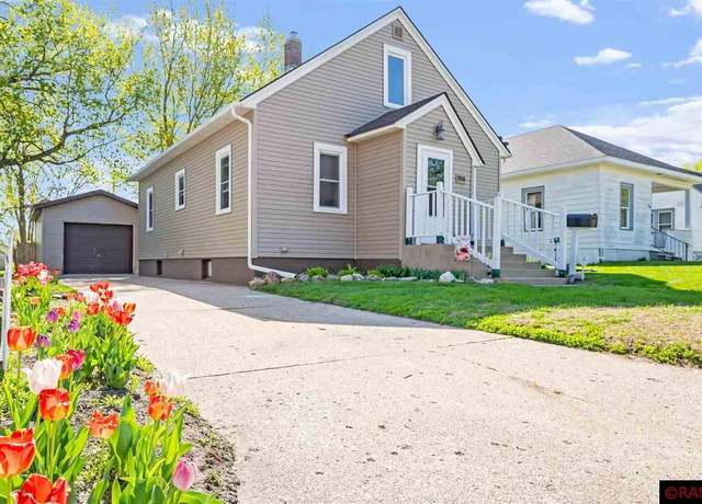 Property at 914 N North Ave, Fairmont, MN 56031, 3 beds, 1 bath