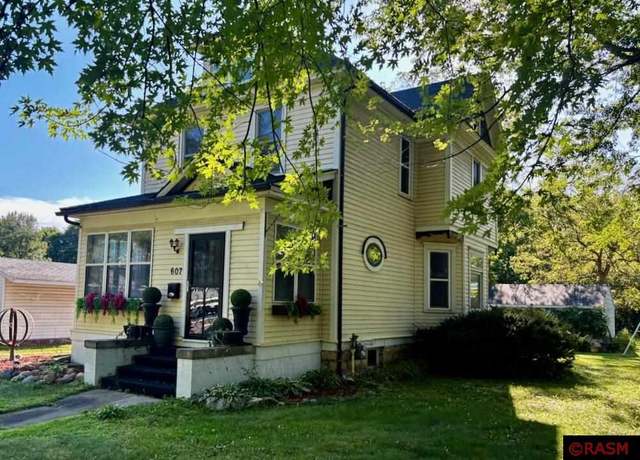 Property at 607 N Minnesota Ave, St. Peter, MN 56082, 3 beds, 2.5 baths