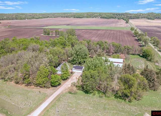 Property at 45610 Judson Bottom Rd, North Mankato, MN 56003, 3 beds, 1.5 baths