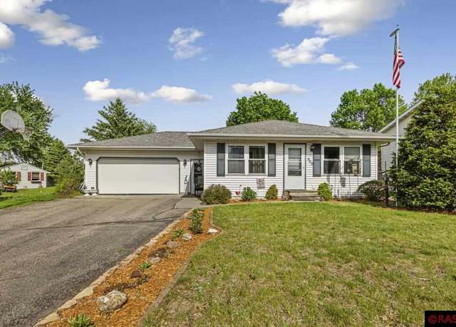 Property at 909 N 4th St, St. Peter, MN 56082, 4 beds, 2 baths