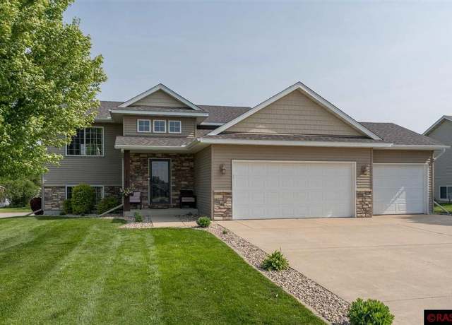 Property at 212 Oak Dr, Eagle Lake, MN 56024, 4 beds, 2 baths