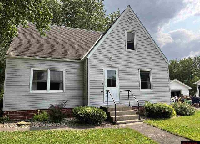 Property at 24 W Lake Ave, Minnesota Lake, MN 56068, 4 beds, 1 bath